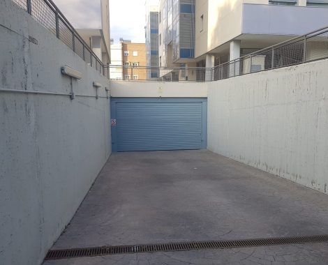 puerta-automatica-residencial-garaje-1